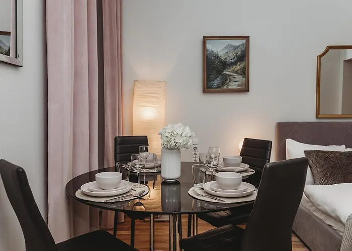 Antique - Tomasza 6a קרקוב