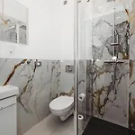Antique - Tomasza 6a 4*
