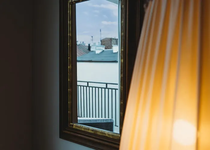 Antique - Tomasza 6a Apart Otel