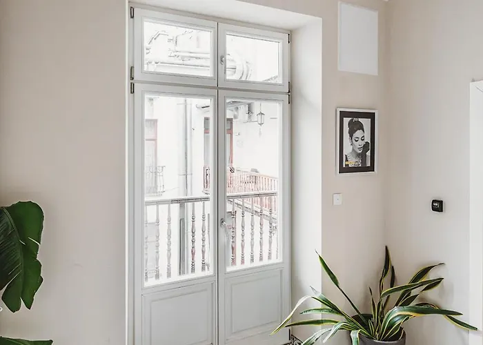 Antique - Tomasza 6a Apart Otel 4*