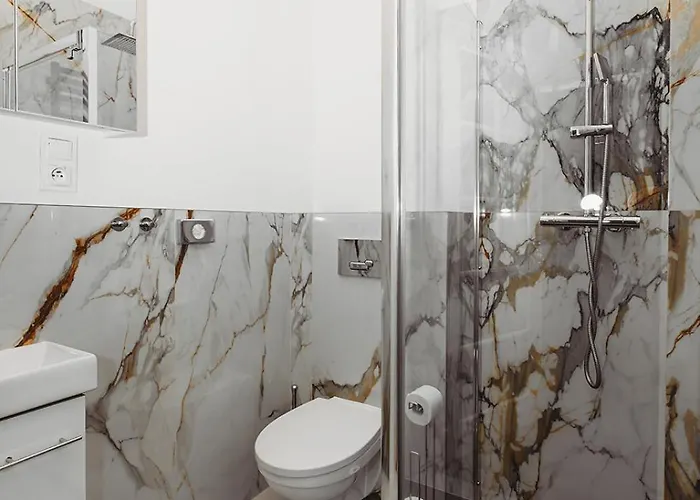 Antique - Tomasza 6a 4*