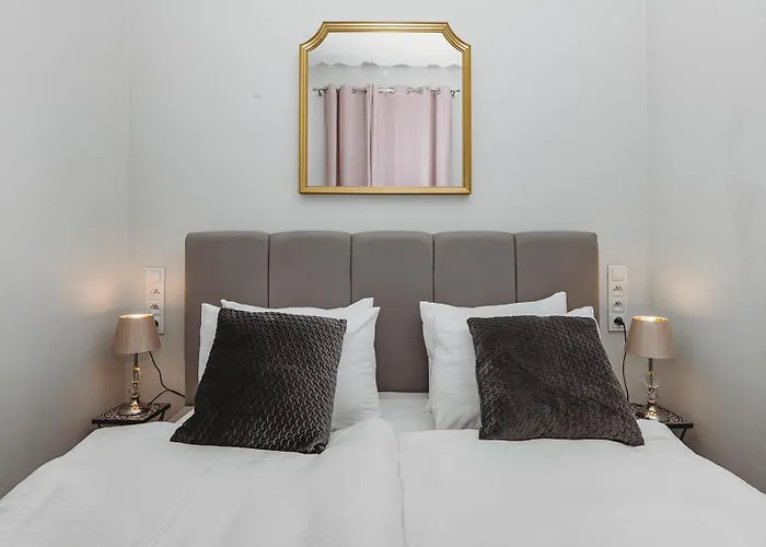 Antique - Tomasza 6a 4*